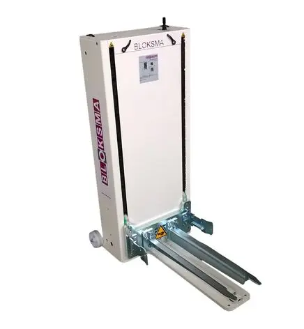 Empileur dépileur pneumatique de bacs