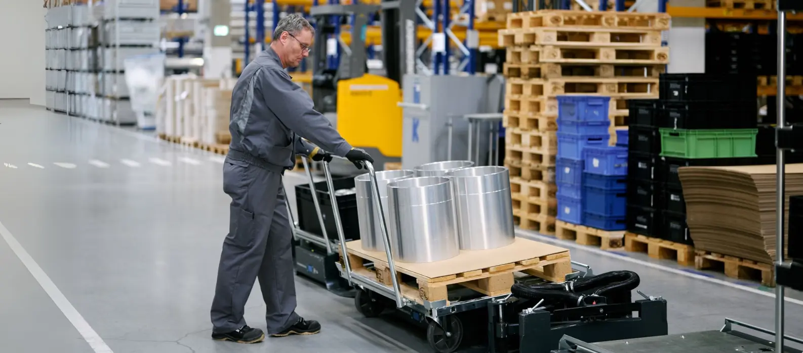 Train logistique pour palette 