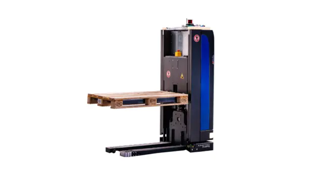 L’AMR A-Mate est équipé de capteurs 360° pour détecter les obstacles, adapter sa trajectoire et éviter les collisions. 