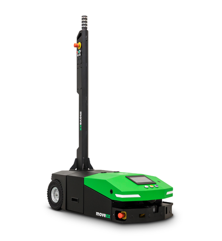 AGV attelant automatiquement un chariot dans un centre logistique.